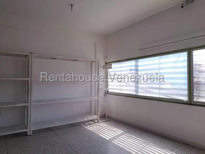 Local Comercial en Venta en Centro, Lara - 21
