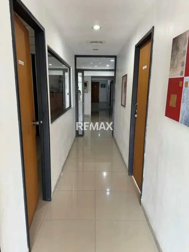 Edificio Multiproposito en Venta Carrera 15 entre Calles 44 y 45 Zona Oeste - Barquisimeto - 2