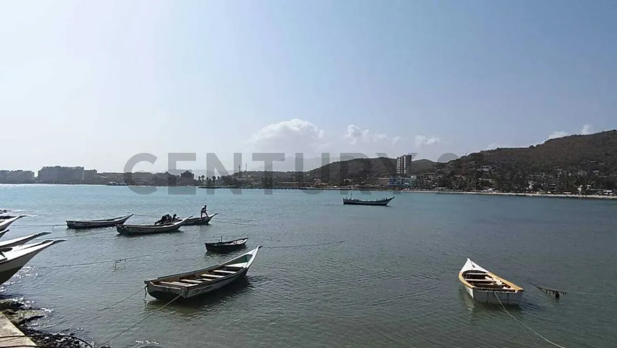En venta Terreno a Orilla de Playa - 5