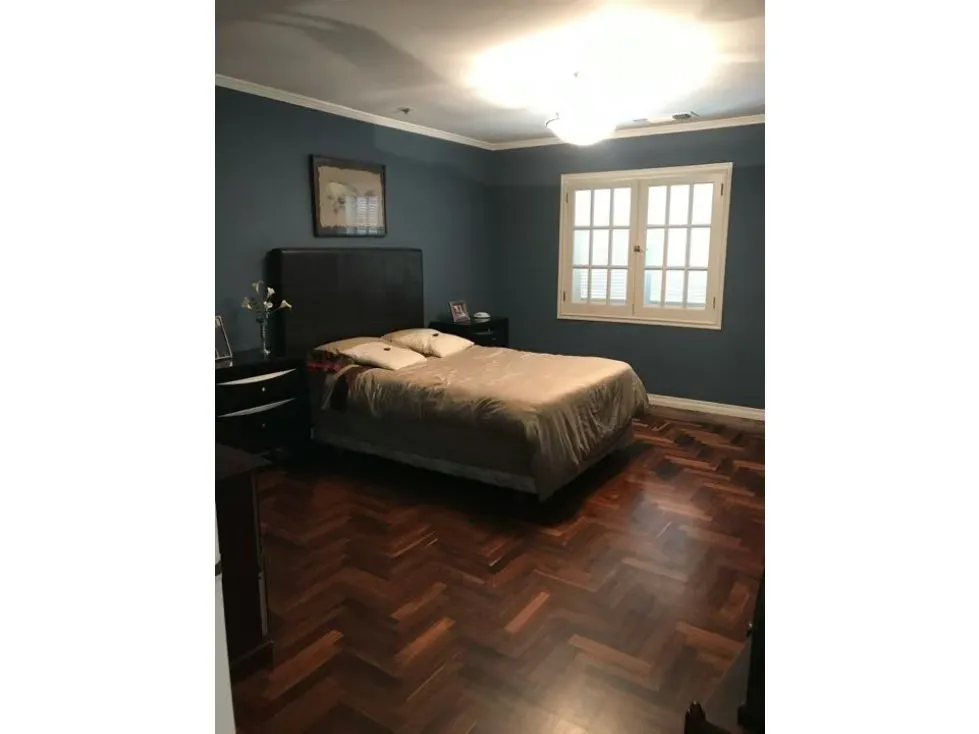 Se vende casa La Lagunita 1.000 m² 5H+2S/7B/8PE - 7