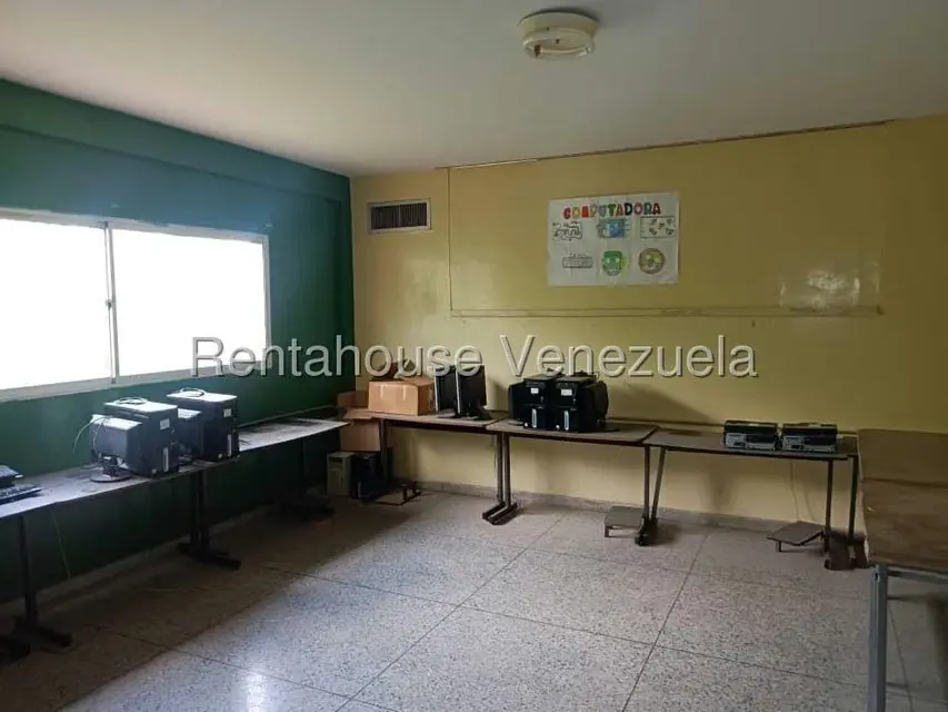 Comercial (Edificio) en Alquiler en Sierra Maestra, Zulia - 17