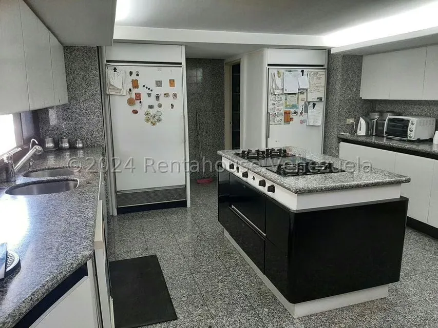Apartamento (1 Nivel) en Venta en San Bernardino, Distrito Metropolitano - 16