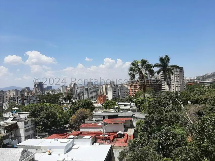 Apartamento (1 Nivel) en Venta en San Bernardino, Distrito Metropolitano - 29