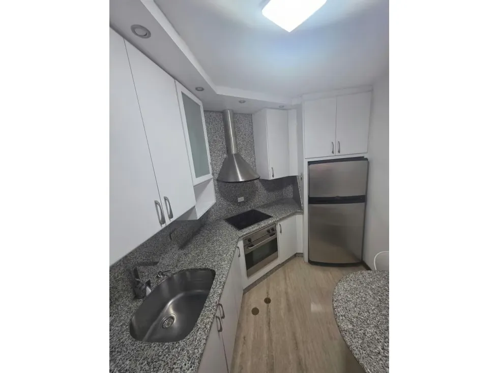Alquilo apartamento 68m2 1h/1b/2p Campo Alegre 4860 - 5