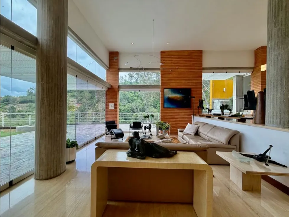 Se vende casa 740m2 + 147m2 jardín 5h+s/4p Alto Hatillo - 13