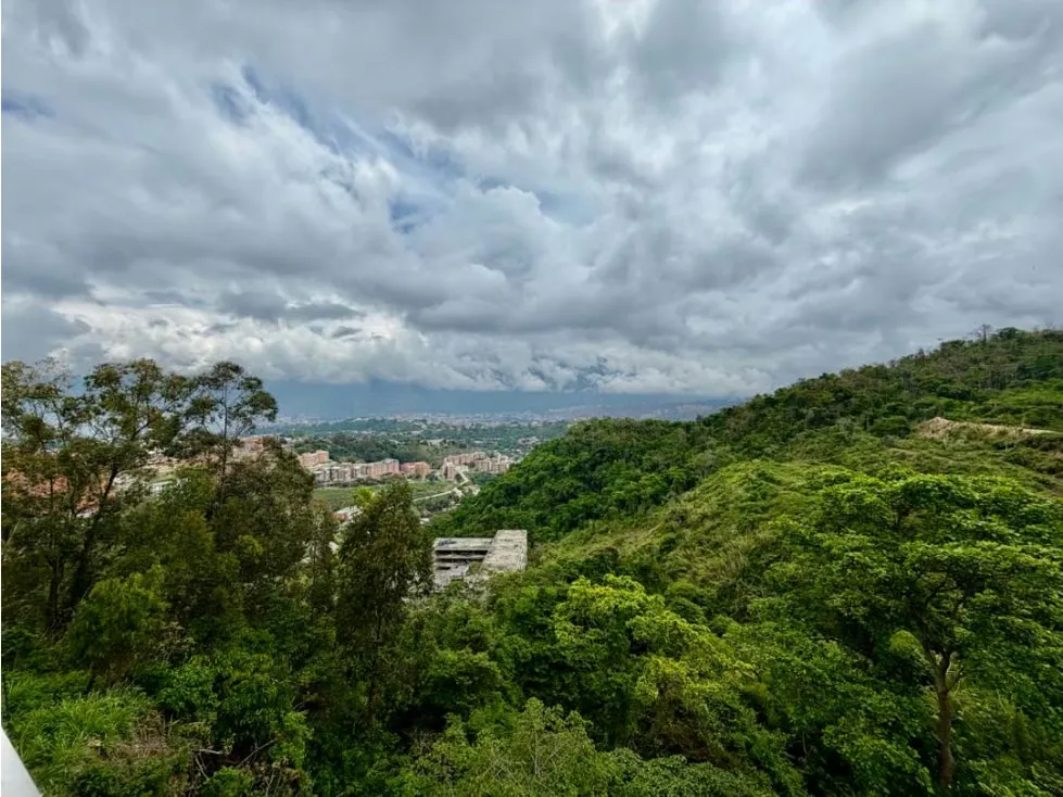 Se vende casa 740m2 + 147m2 jardín 5h+s/4p Alto Hatillo - 16