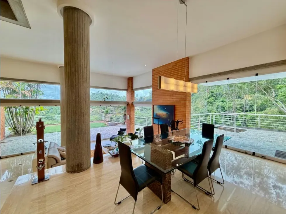 Se vende casa 740m2 + 147m2 jardín 5h+s/4p Alto Hatillo - 5