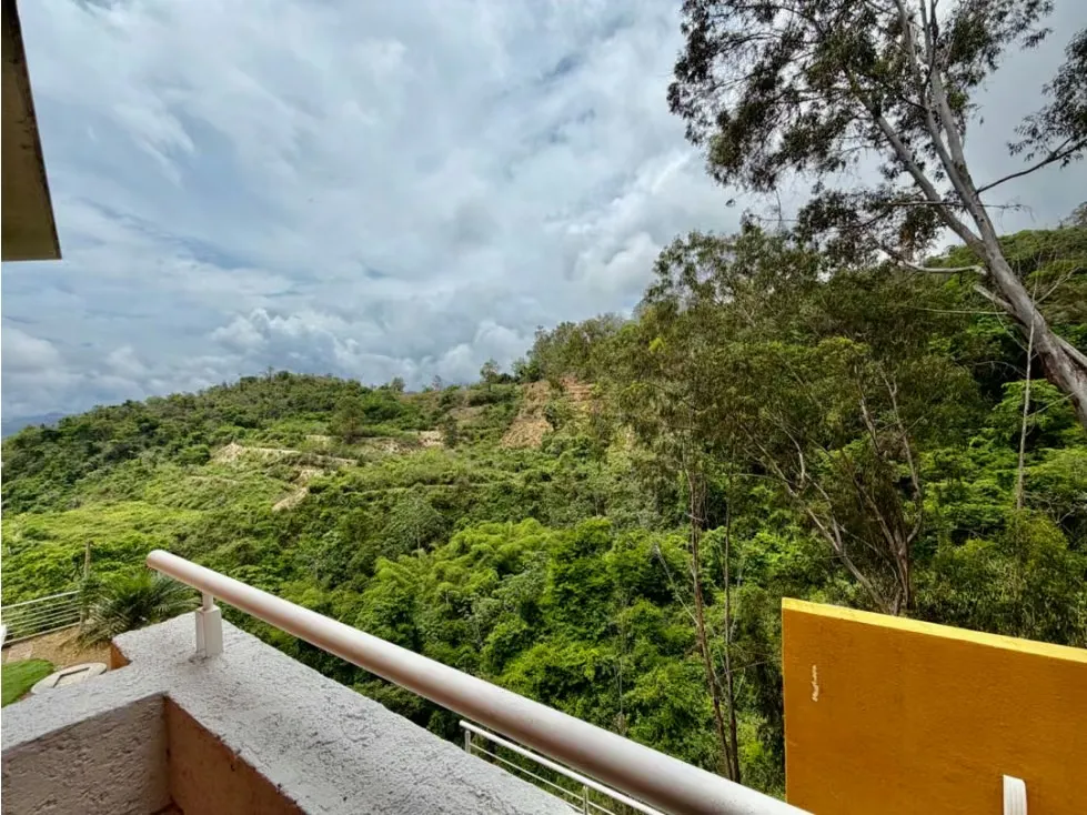 Se vende casa 740m2 + 147m2 jardín 5h+s/4p Alto Hatillo - 41
