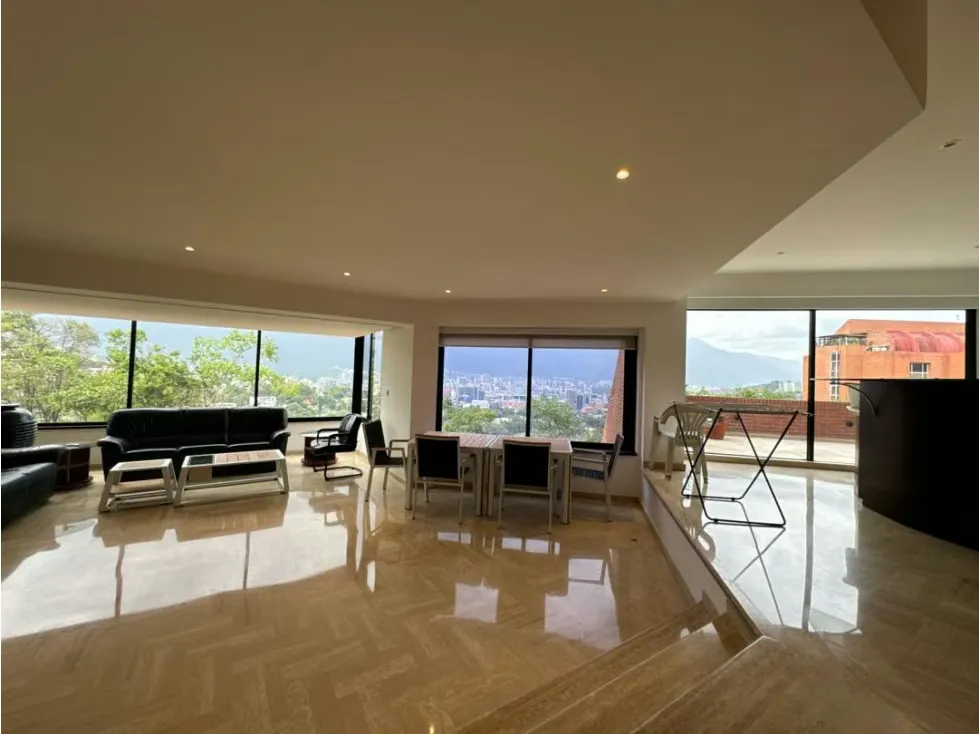 Se vende Apto 337m2 3H+S/3.5+S/5P Colinas de Valle Arriba - 3