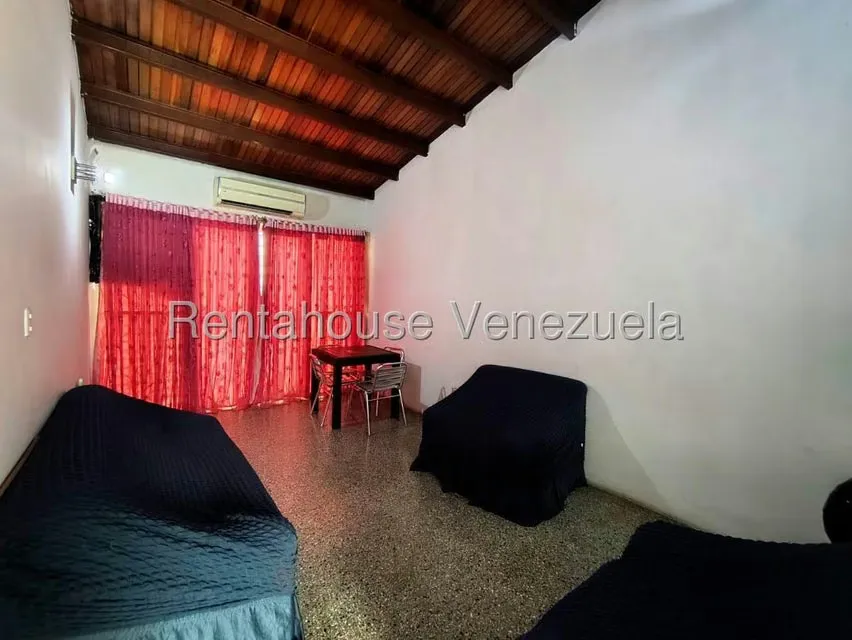 Casa (1 Nivel) en Venta en La Mora, Lara - 3