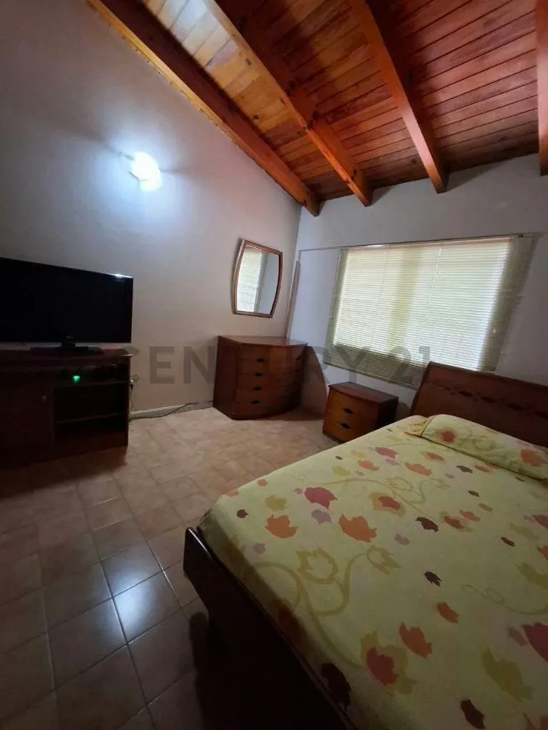 Hermosa Casa en Venta 146mts2 Urb Las Guamas Los Teques - 15