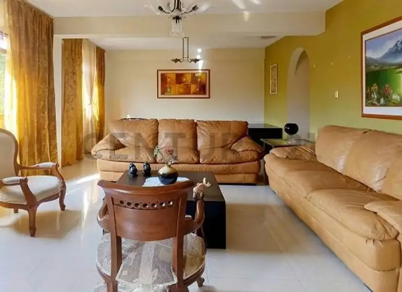 VENTA DE AMPLIA CASA, ZONA INDUSTRIAL DE LAS MINAS, SAN ANTONIO DE LOS ALTOS