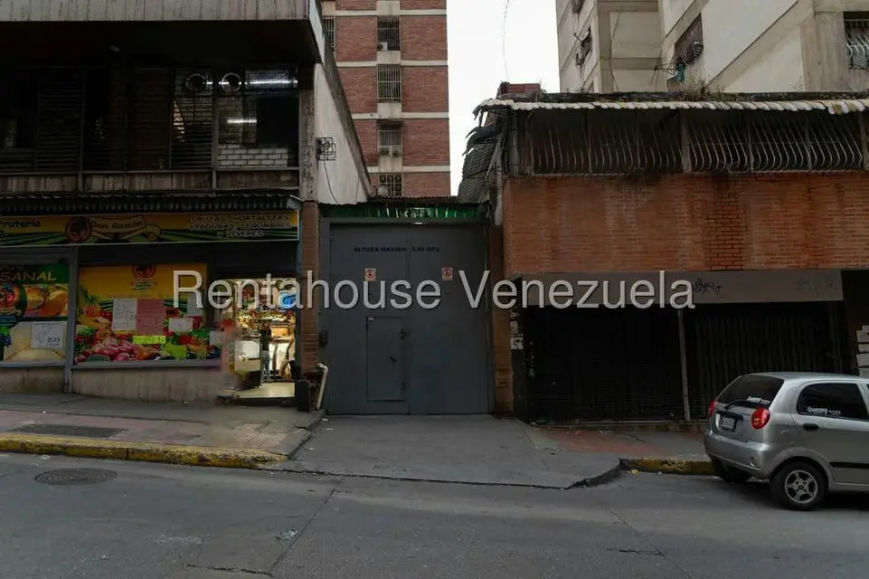 Local Comercial en Alquiler en Parroquia La Candelaria, Distrito Metropolitano