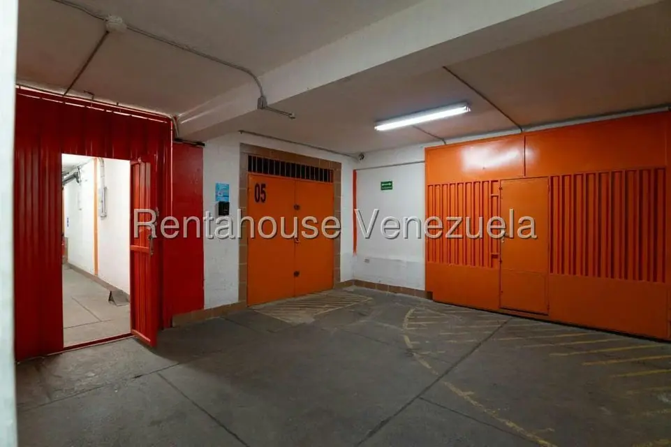 Local Comercial en Alquiler en Parroquia La Candelaria, Distrito Metropolitano - 5