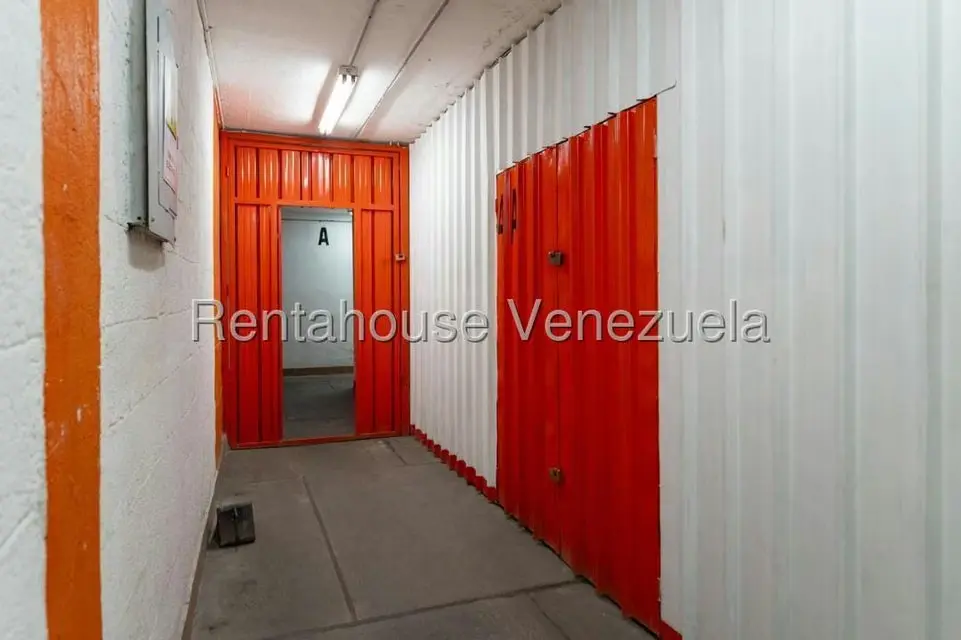 Local Comercial en Alquiler en Parroquia La Candelaria, Distrito Metropolitano - 6