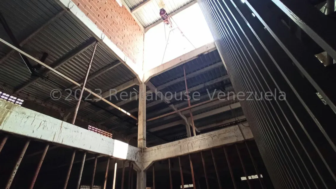 Galpon - Deposito en Alquiler en El Paraiso, Distrito Metropolitano - 6