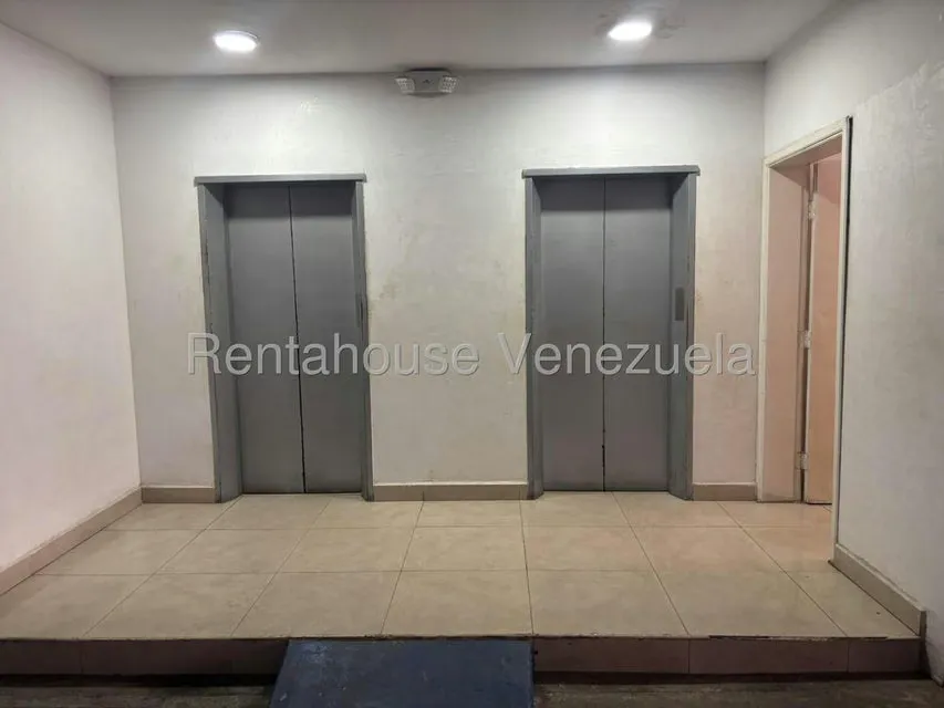 Apartamento (1 Nivel) en Venta en Maneiro, Nueva Esparta - 2