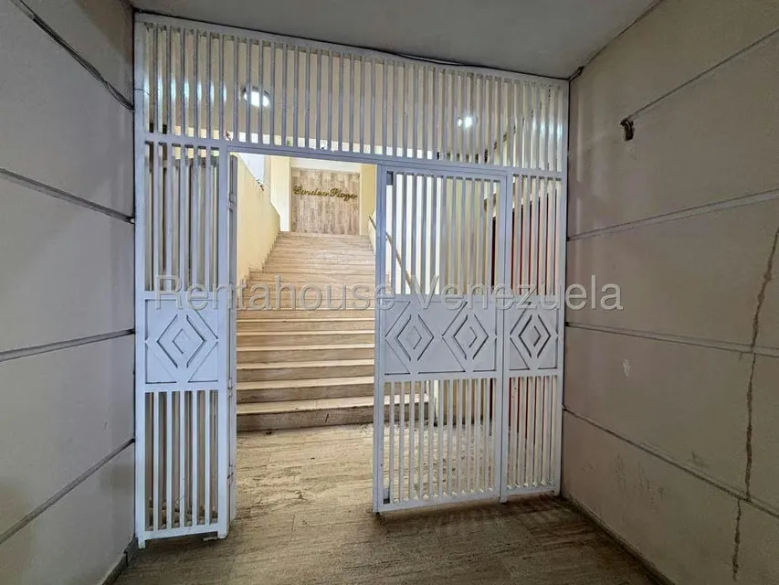 Apartamento (1 Nivel) en Venta en Maneiro, Nueva Esparta - 4