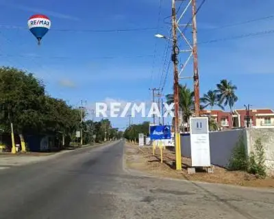 TERRENO CON POTENCIAL PARA CONSTRUCCIÓN DE POSADA PARA EMPRENDER UN NEGOCIO TURÍSTICO EN LA ISLA DE MARGARITA, CON UNA EXTENSIÓN DE 11.000M² A SOLO 300 METROS DE PLAYA EL AGUA