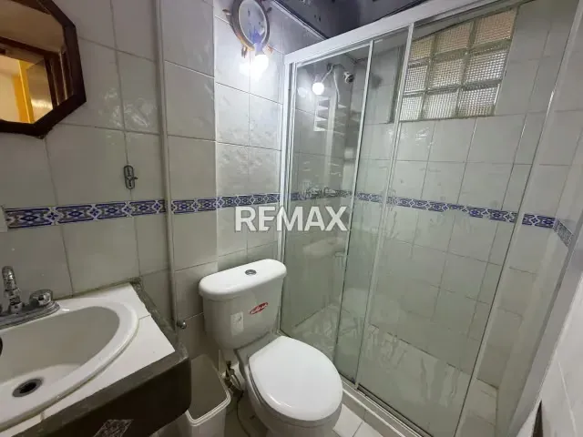 vende amplio apartamento de 101 m2 en Residencias Los Cayos cayo grande con planta electrica total - 4