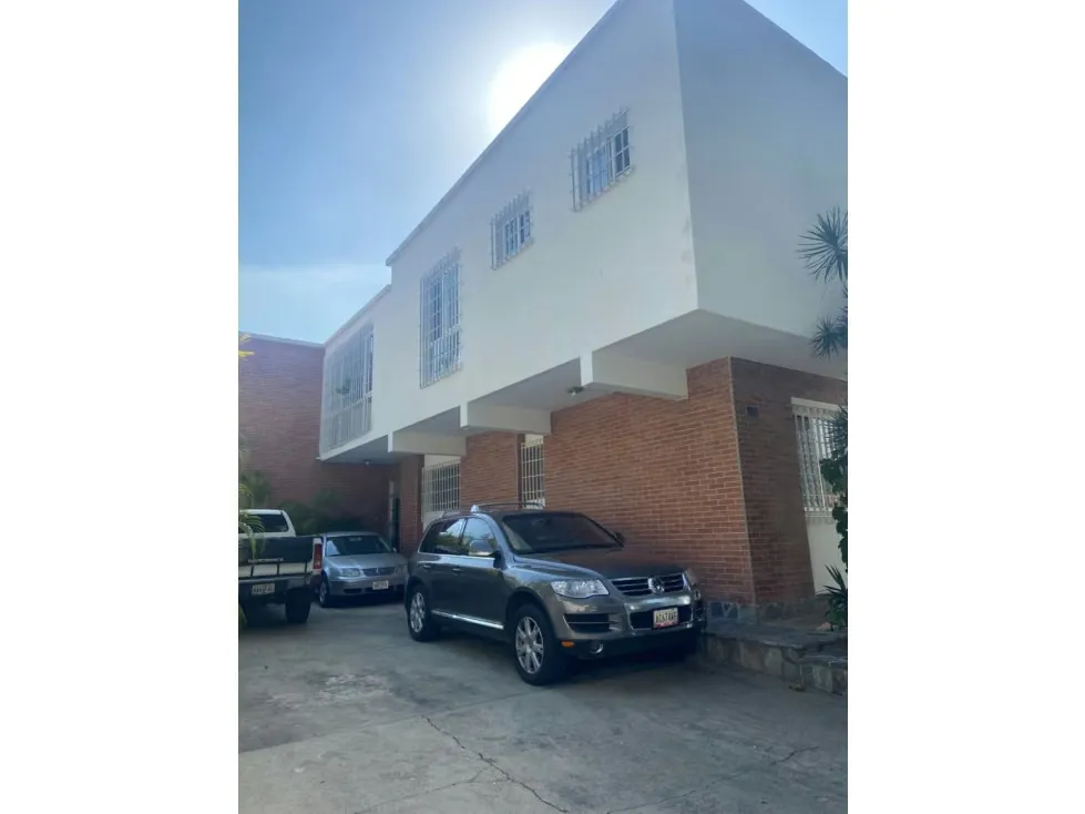 Se vende Edificio 1500m² La Floresta - 4