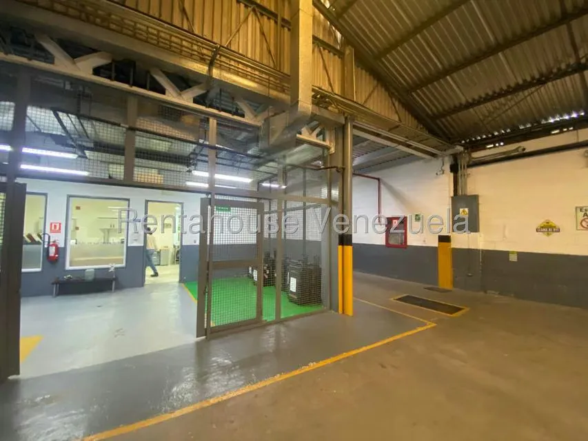 Galpon - Deposito en Venta en Boleita Sur, Distrito Metropolitano - 20