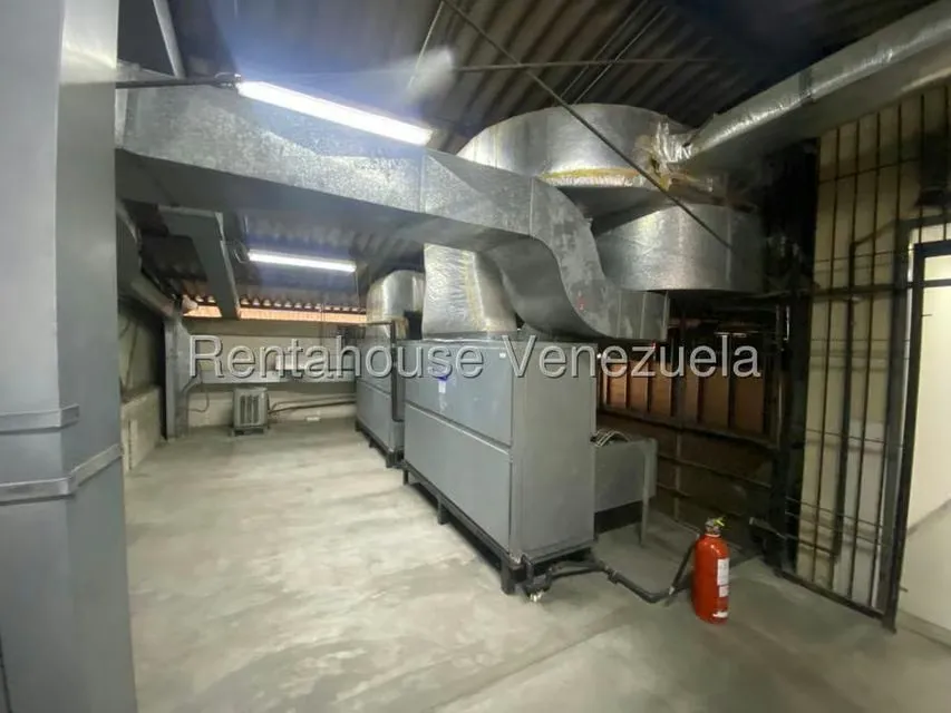 Galpon - Deposito en Venta en Boleita Sur, Distrito Metropolitano - 52