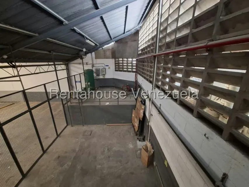 Galpon - Deposito en Venta en Boleita Sur, Distrito Metropolitano - 63