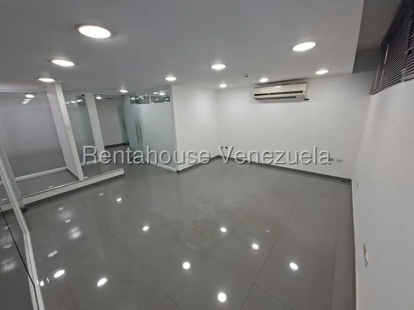 Galpon - Deposito en Venta en Boleita Sur, Distrito Metropolitano - 93