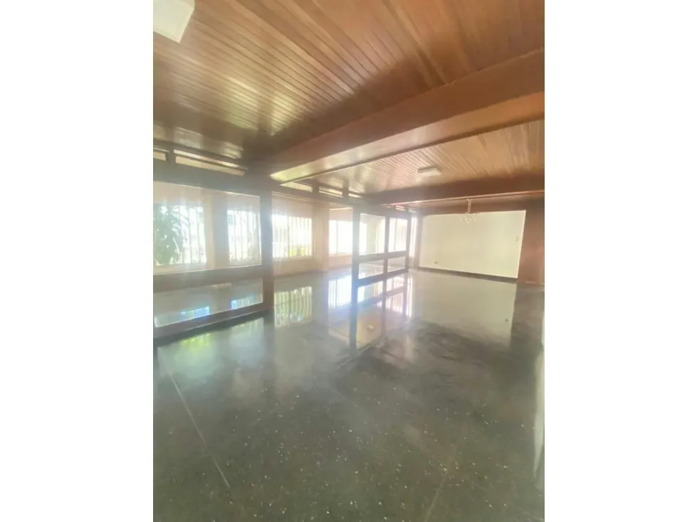 Edificio en venta 1650m², Las Mercedes, Calle Mucuchies - 11