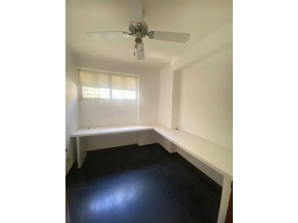 Edificio en venta 1650m², Las Mercedes, Calle Mucuchies - 15
