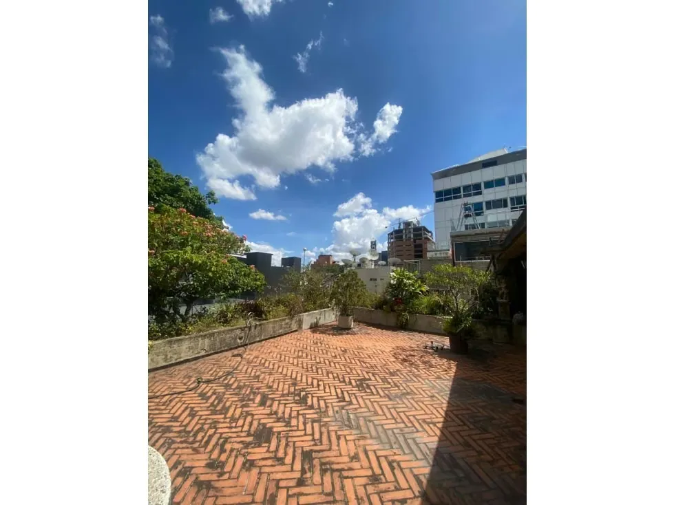 Edificio en venta 1650m², Las Mercedes, Calle Mucuchies - 31