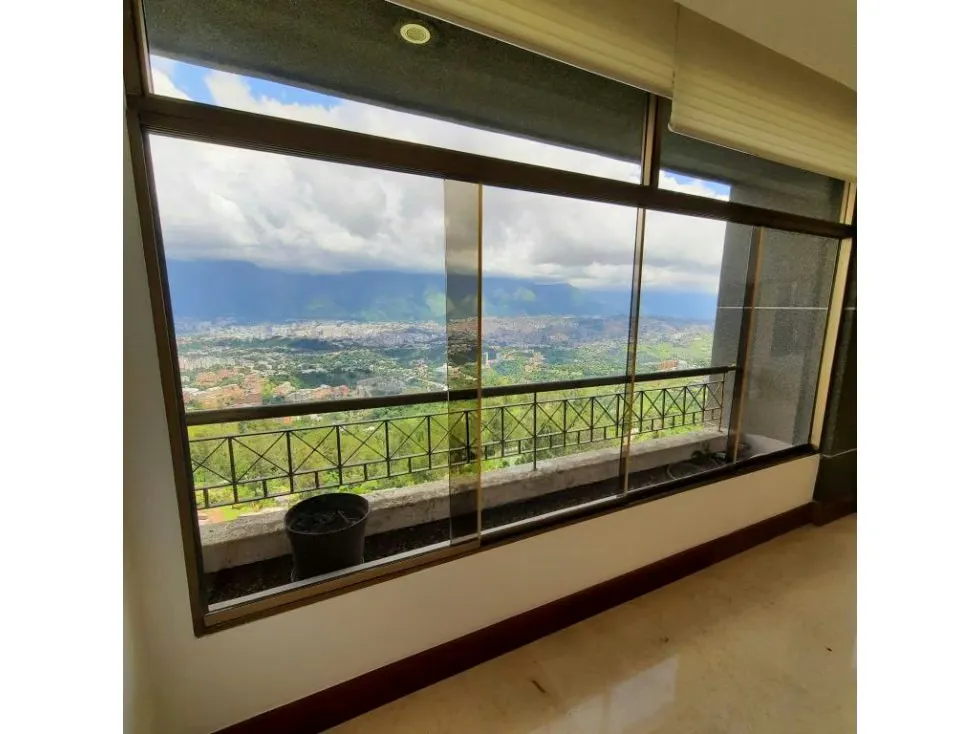 Apartamento VIP en Venta en Los Naranjos del Cafetal 4H /5B /4P - 5