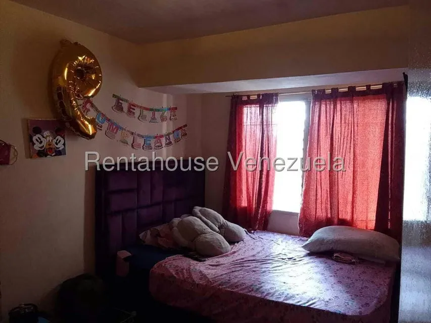 Apartamento (1 Nivel) en Venta en Parroquia La Candelaria, Distrito Metropolitano - 17