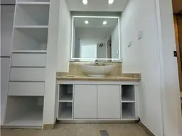 View 16