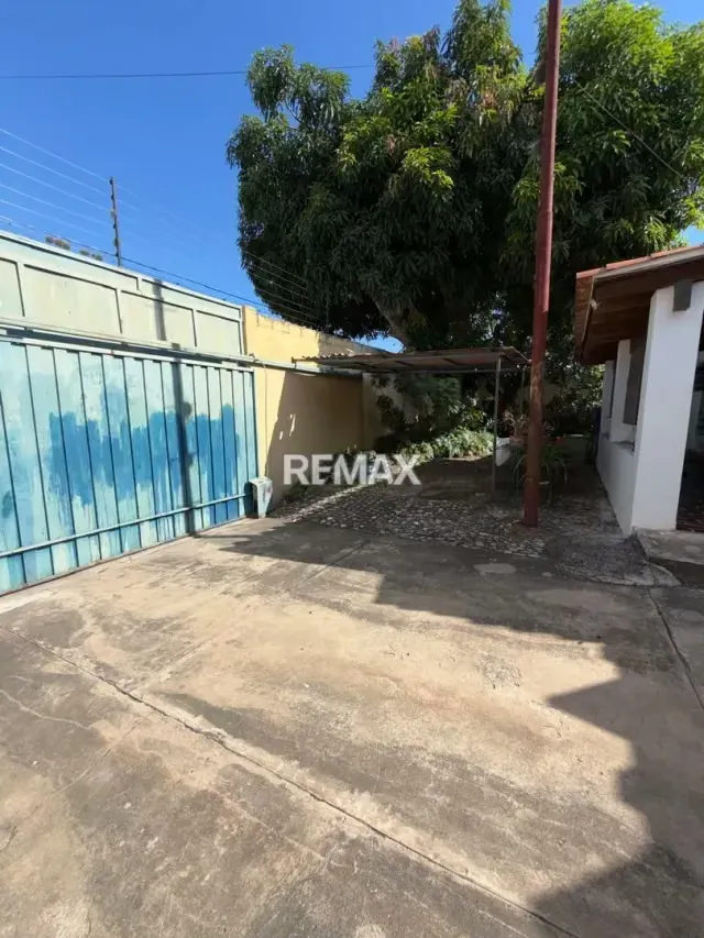 Casa Quinta en Venta Urbanizacion Santa Elena Zona Este- Barquisimeto - 14