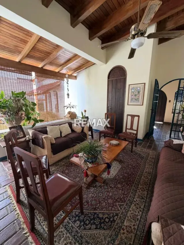 Casa Quinta en Venta Urbanizacion Santa Elena Zona Este- Barquisimeto - 8