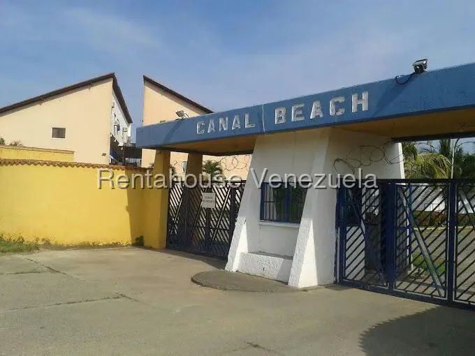 Apartamento (Duplex) en Venta en Los Canales de Rio Chico, Miranda - 2