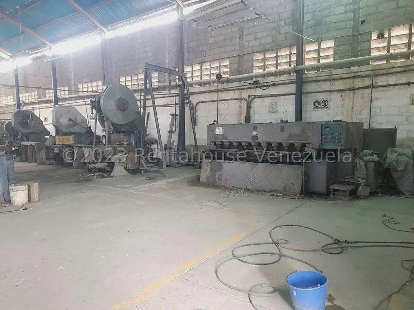 Galpon - Deposito en Venta en Zona Oeste, Lara - 13