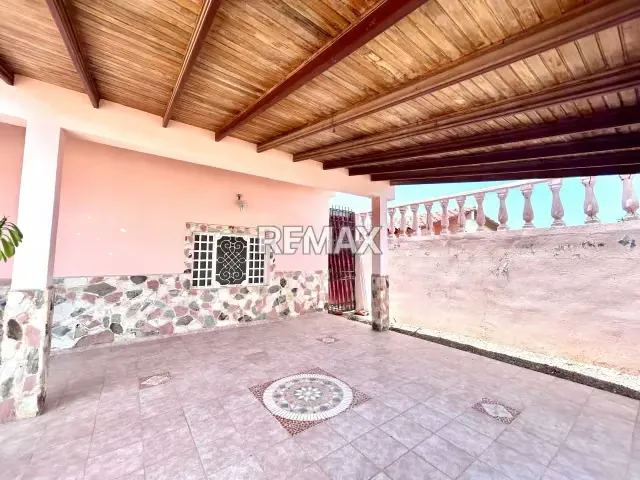 Quinta Estilo Country Colonial ubicada en la urbanización San Rafael - 3