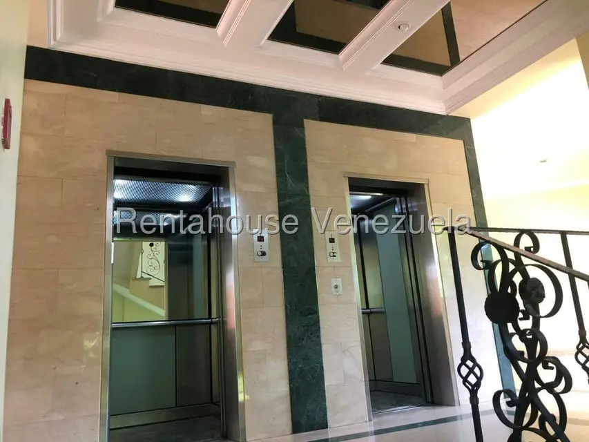 Apartamento (1 Nivel) en Venta en La Trigaleña, Carabobo - 2