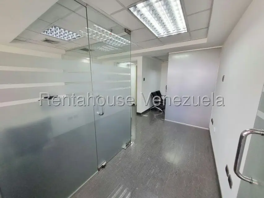 Oficina en Venta en La Lagunita Country Club, Distrito Metropolitano - 29