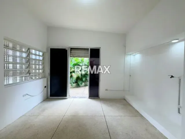 Local de 20 m2 en Barrio obrero