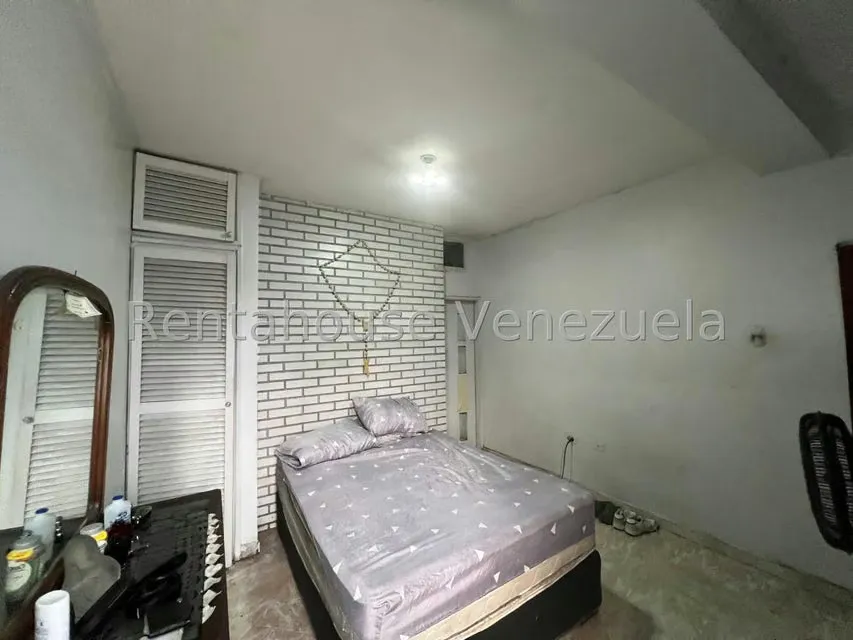 Casa (Multipes Niveles) en Venta en Catia, Distrito Metropolitano - 13