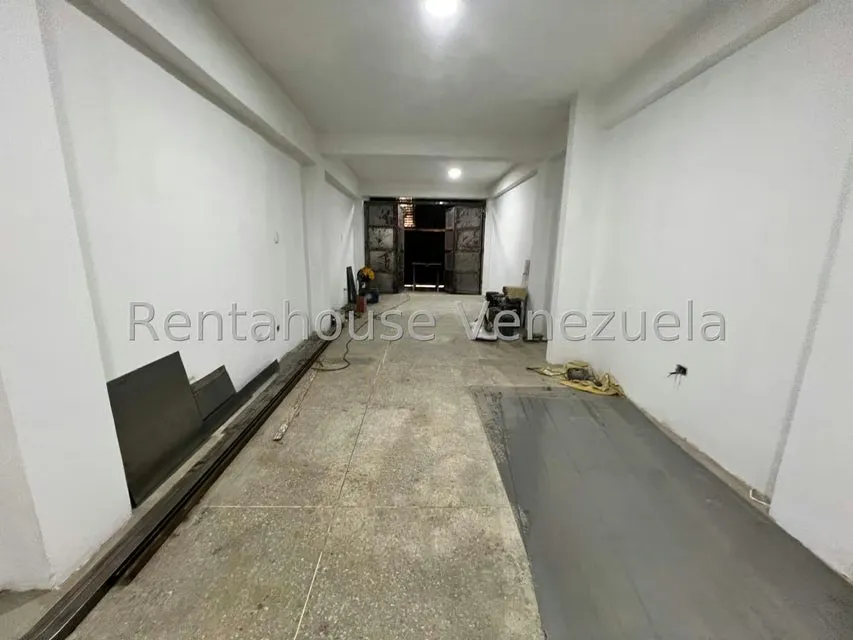 Casa (Multipes Niveles) en Venta en Catia, Distrito Metropolitano - 21