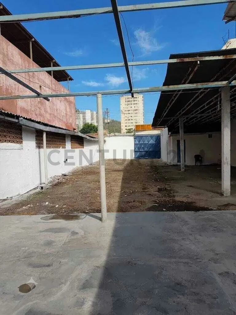 Venta de local comercial, casa y terreno en Bella Vista, Puerto la Cruz - 6
