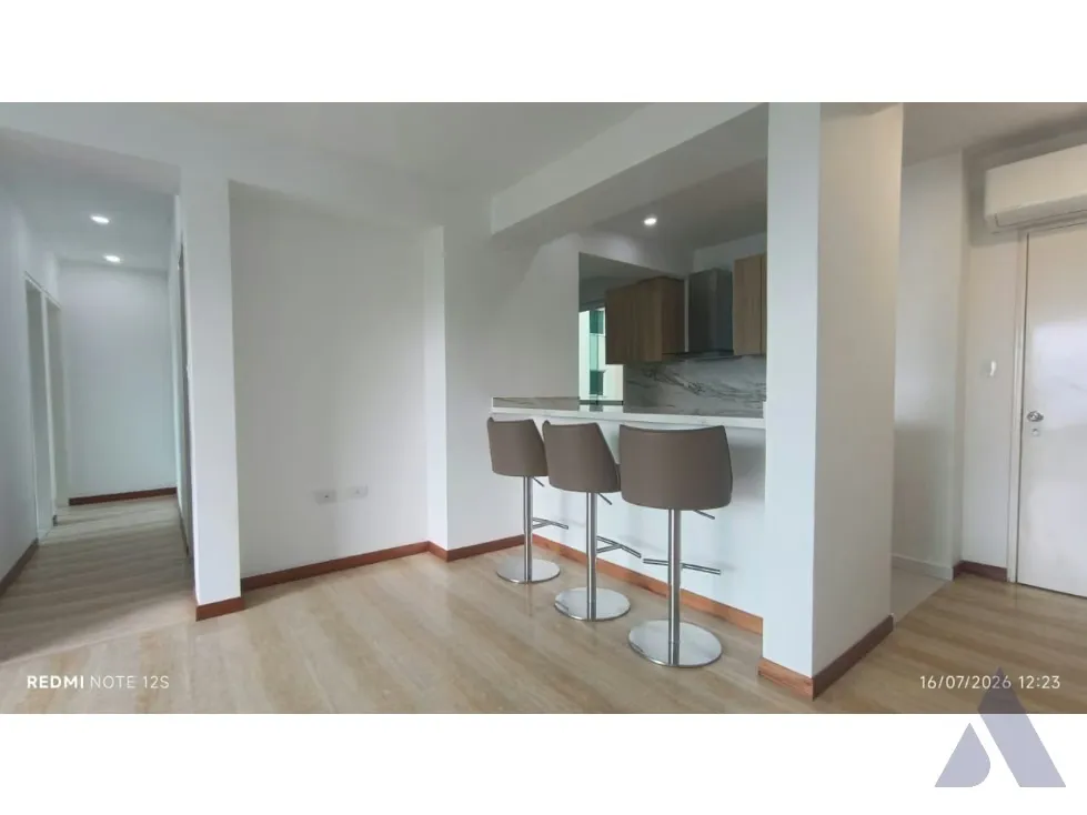 Vendo apartamento remodelado 101m2 La Lagunita 1870 - 7
