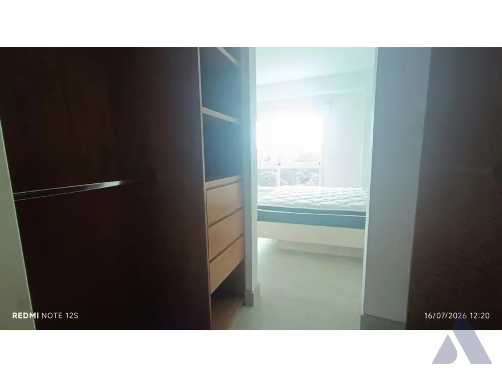 Vendo apartamento remodelado 101m2 La Lagunita 1870 - 10