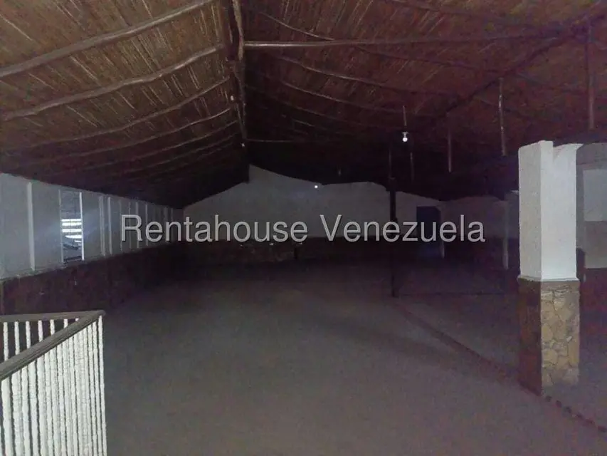 Local Comercial en Venta en Centro, Lara - 21