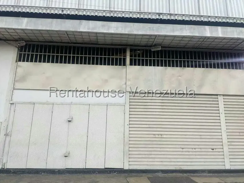 Local Comercial en Venta en Centro, Lara - 23